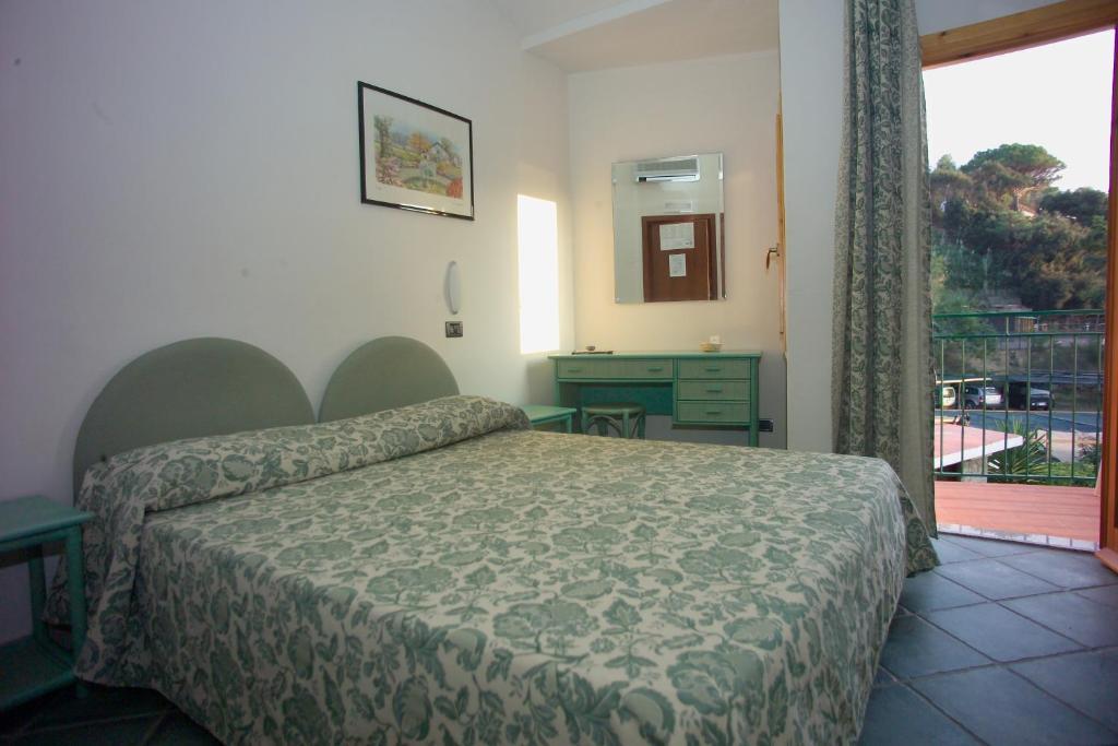 Danila Hotel 3*